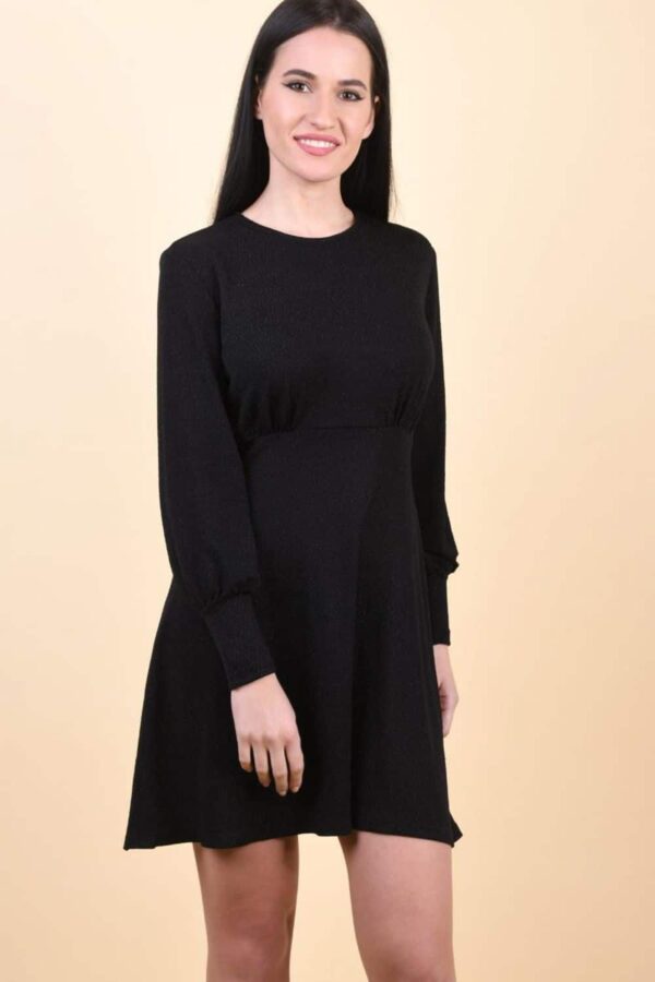 Rochie eleganta neagra cu fir metalic in tesatura