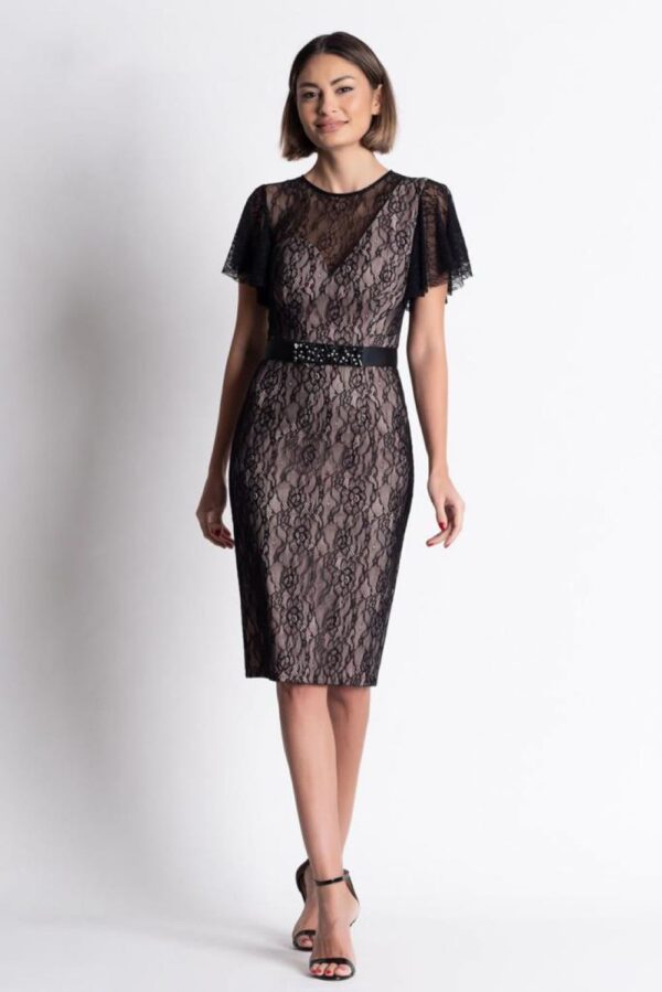 Rochie de ocazie din dantela neagra pe captuseala fina nude cu croi drept si lungime midi