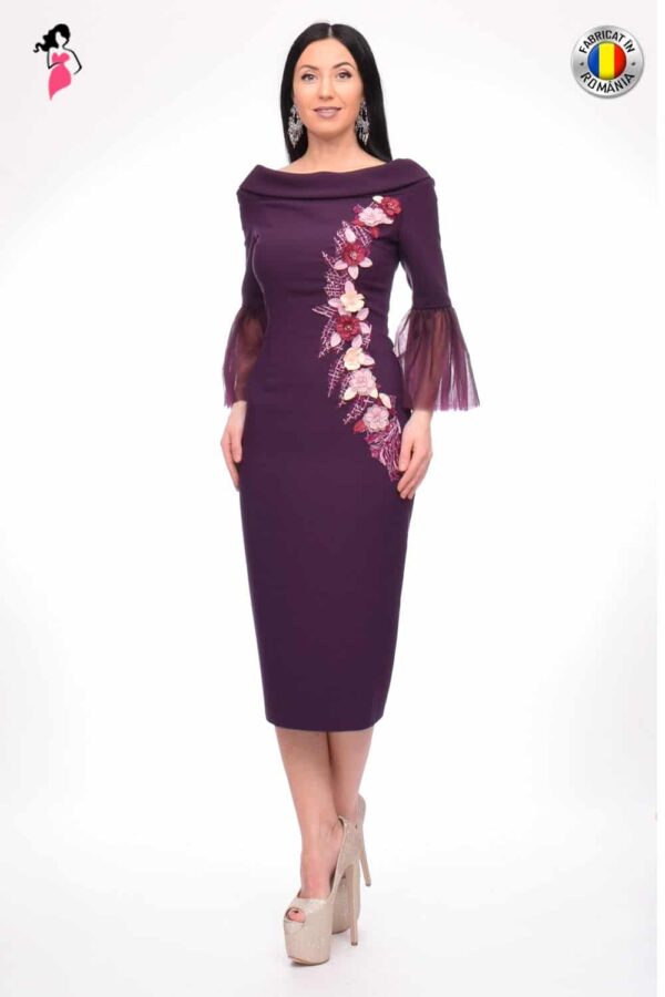 Rochie de ocazie dreapta din stofa fina calitativa