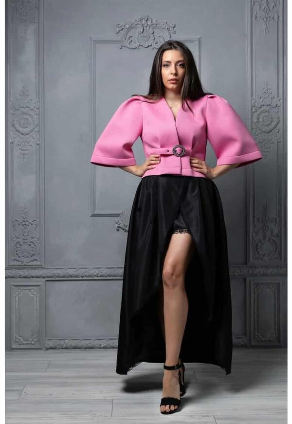 Sacou crop cu maneci supradimensionate