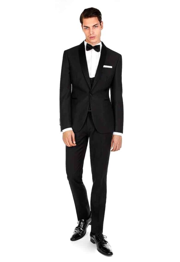 Costum de lana cu revere