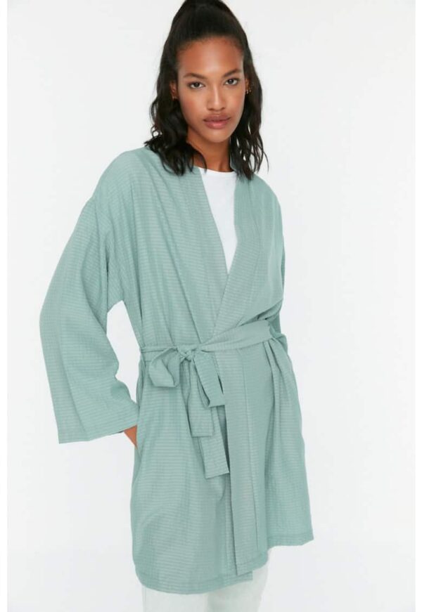 Chimono cu maneci cazute si cordon detasabil