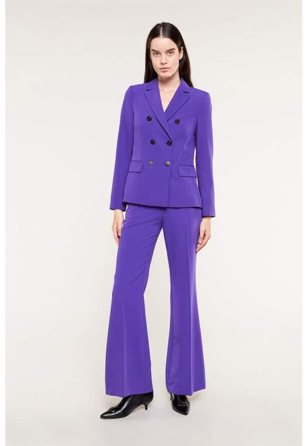 Sacou cu doua randuri de nasturi si buzunare cu clapa