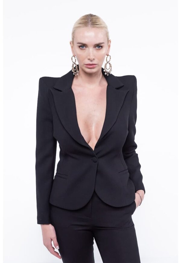 Sacou cambrat cu umeri intariti