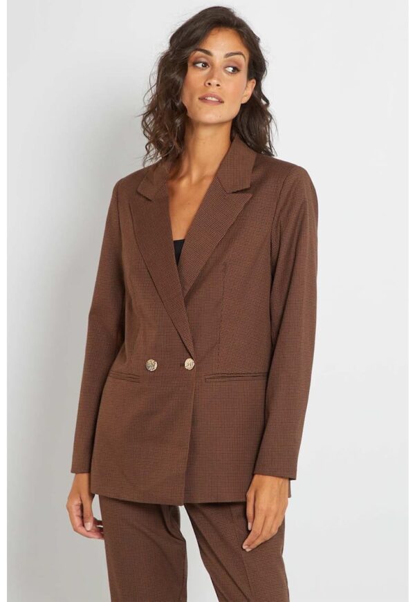 Sacou cu doua randuri de nasturi si revere decupate