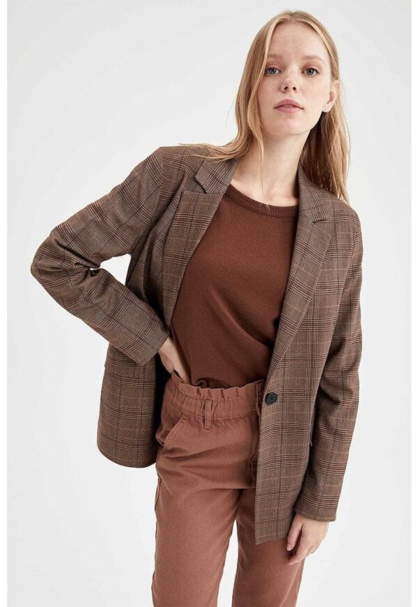 Sacou regular fit cu model in carouri