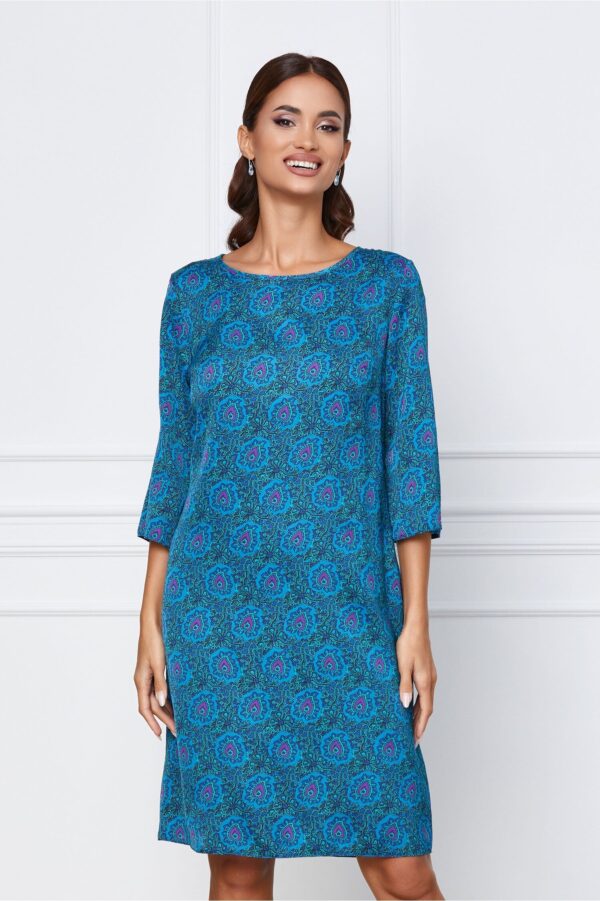 Rochie Alina ivory cu flori mov si buline negre