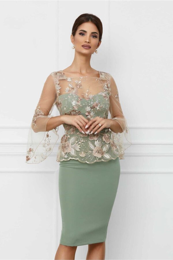 Rochie MBG roz cu maneci clopot si peplum in talie