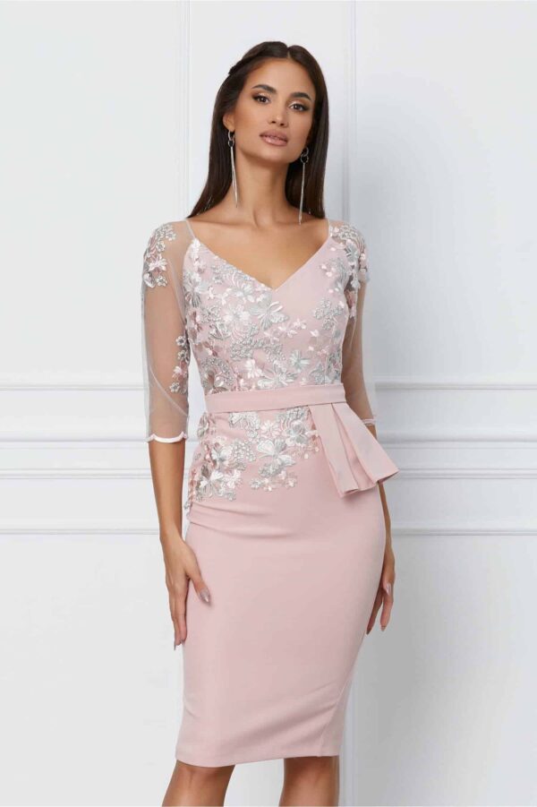 Rochie MBG verde mint cu broderie la bust si peplum in talie