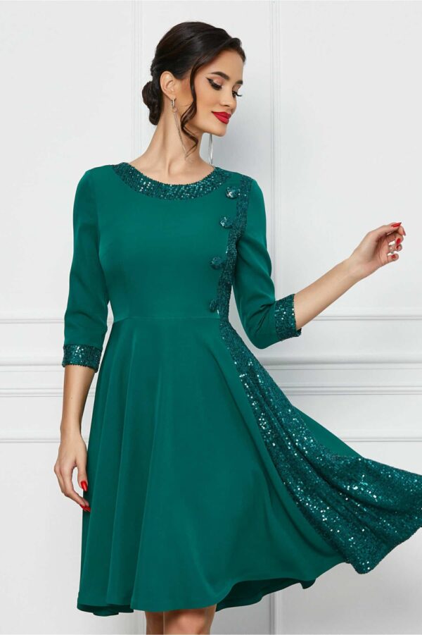 Rochie MBG cu paiete negre-aurii si tull la bust