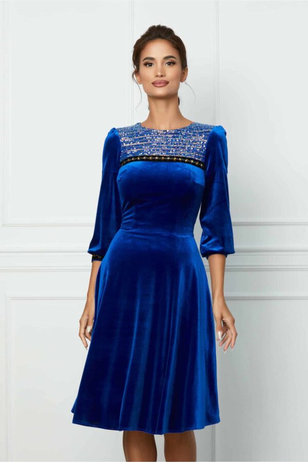 Rochie Moze gri cu maneci albe si nasturi pe bust