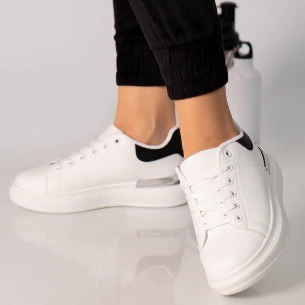 ADIDASI DAMA ALB NEGRU PIELE ECOLOGICA Marisa