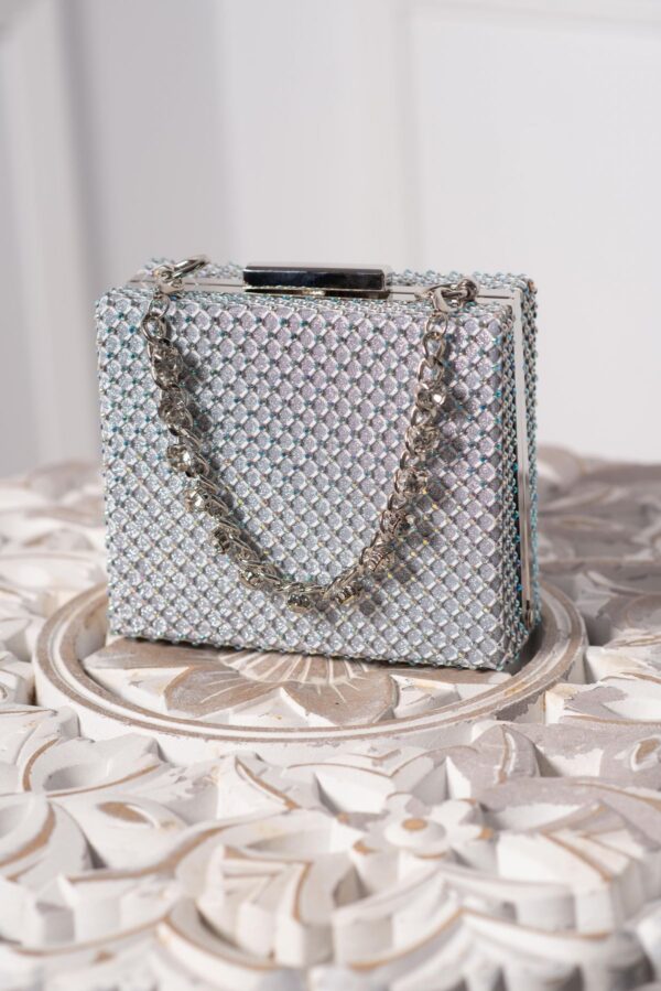 Geanta eleganta Ivonne argintie cu strassuri