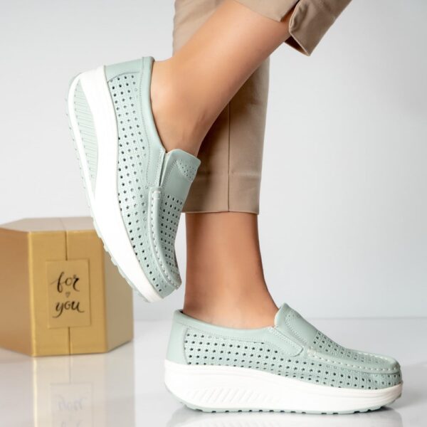 PANTOFI DAMA CASUAL ALBASTRU PIELE NATURALA Flori