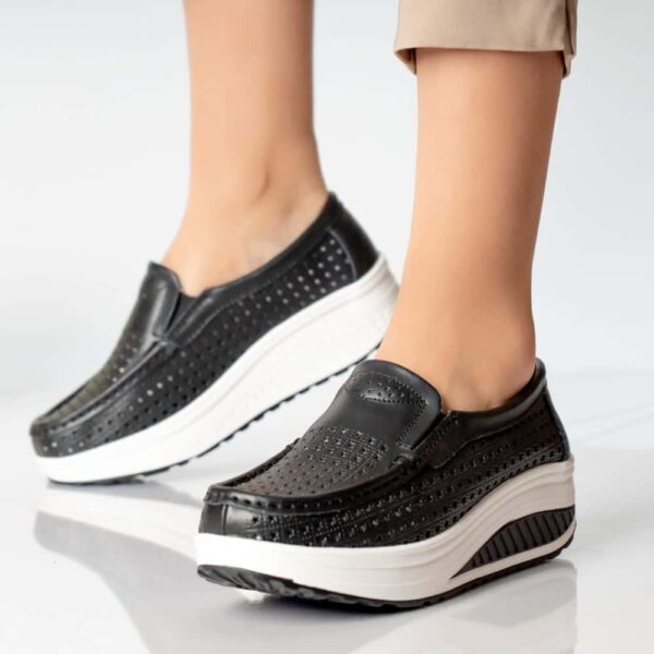 PANTOFI DAMA CASUAL NEGRI PIELE NATURALA Flori