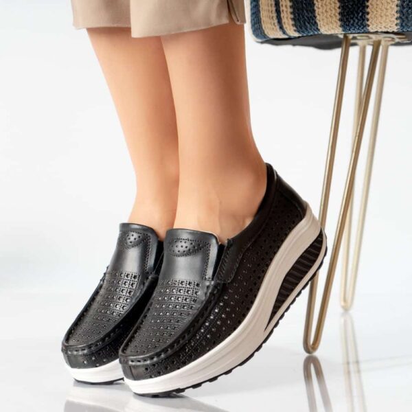 PANTOFI DAMA CASUAL NEGRI PIELE NATURALA Flori