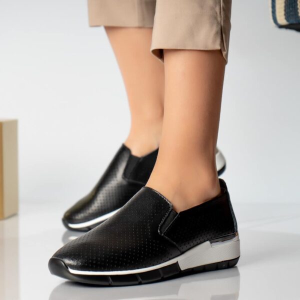 PANTOFI DAMA CASUAL NEGRI PIELE NATURALA Ninita