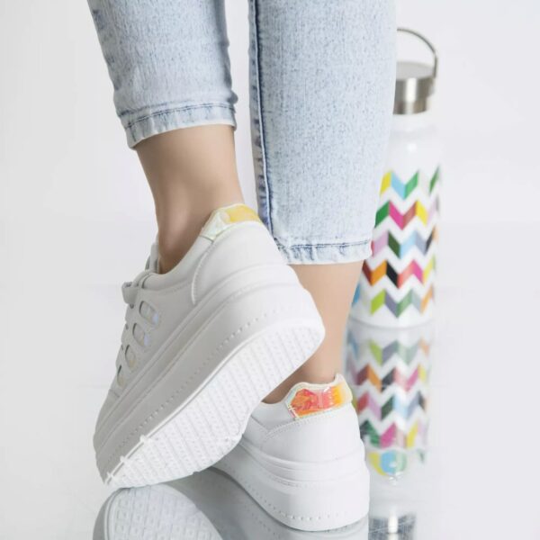 PANTOFI SPORT KARSYN ALB-AURIUEN PIELE ECOLOGICA