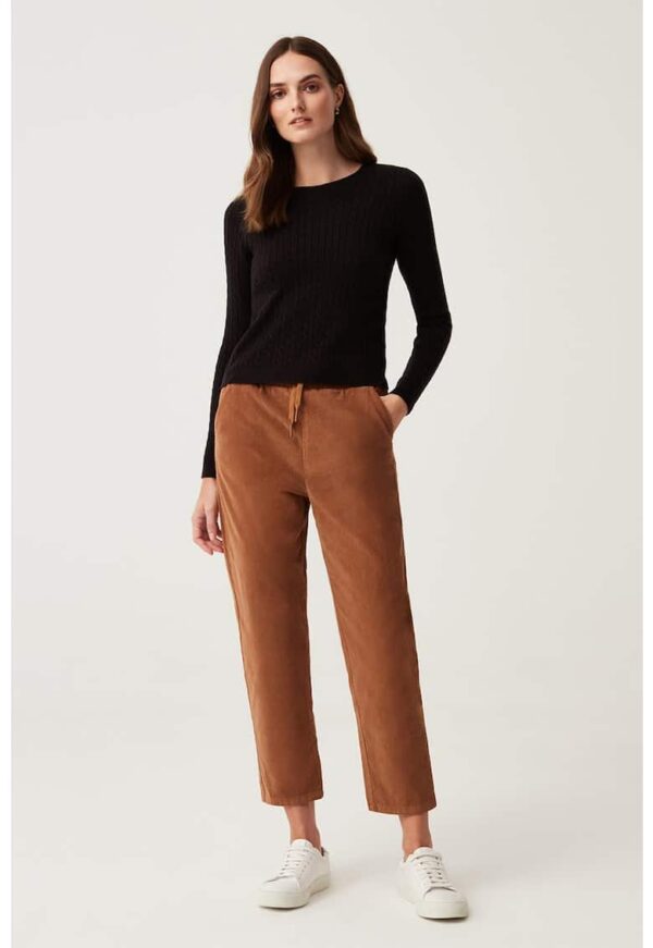Pantaloni crop din reiat