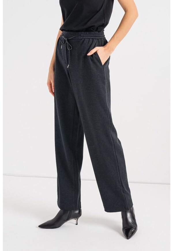 Pantaloni jogger drepti cu model in carouri micro