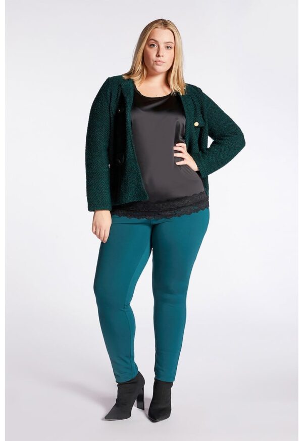 Pantaloni cu buzunare