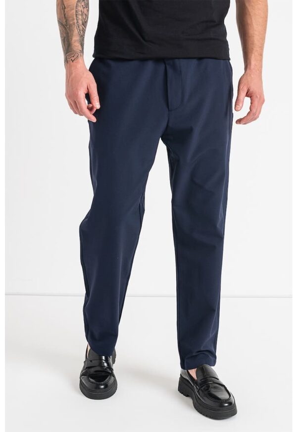 Pantaloni drepti cu talie ajustabila