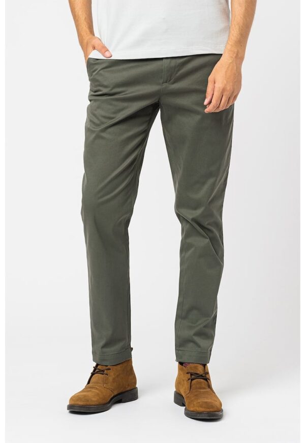 Pantaloni conici chino cu talie medie