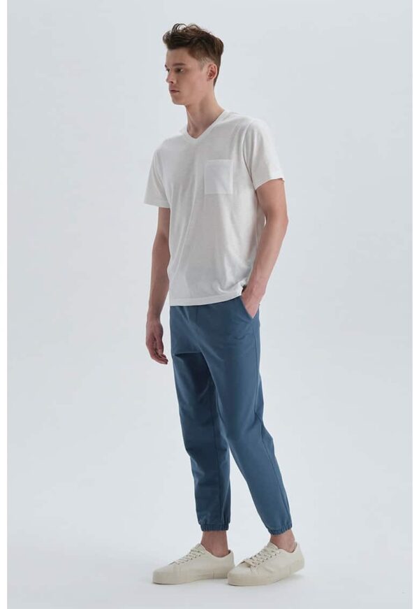 Pantaloni cu talie medie si buzunare oblice