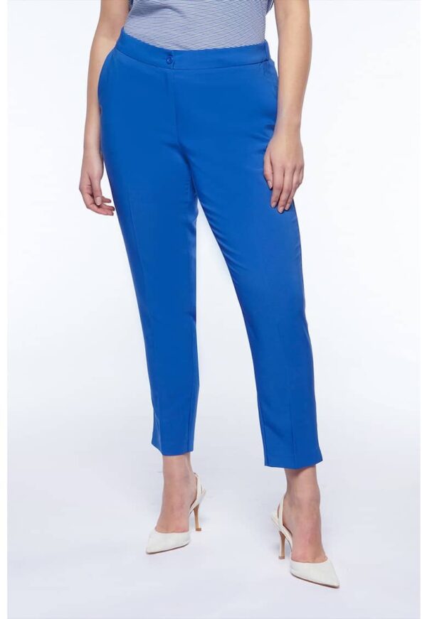 Pantaloni crop cu croiala conica si model uni