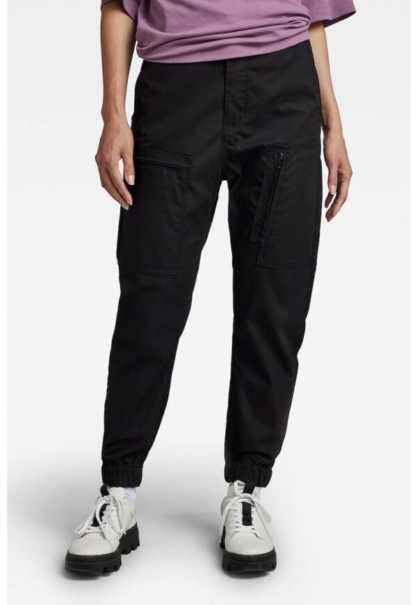 Pantaloni conici cu buzunare cu clapa pe spate