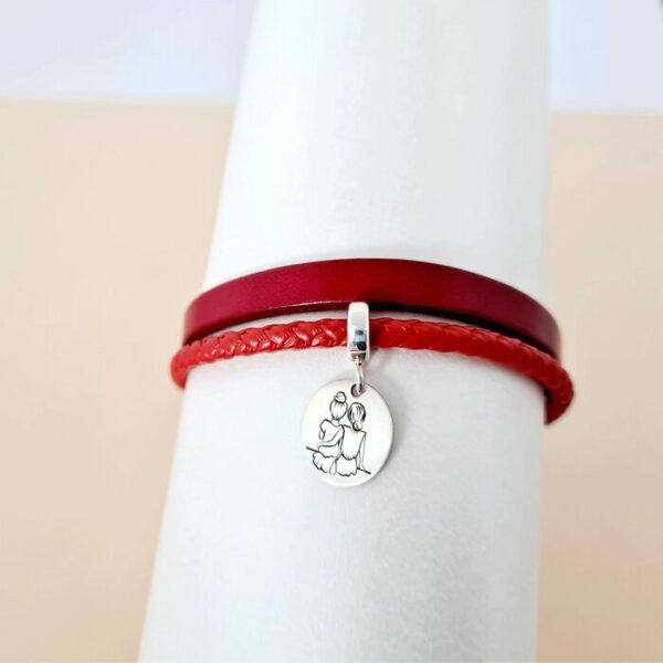 Bratara 2 straturi de piele rosie – charm banut 2 surori – Argint 925 – Inchizatoare clips din otel inoxidabil