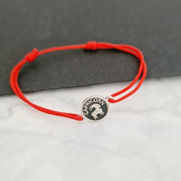 BRATARA ARGINT CAPRICORN – SNUR ROSU