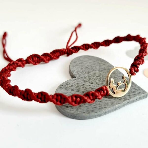 Bratara cu snur ADN – Banut 12 mm decupat – Simbol iubirea dintre Mama si Fiu – Aur Galben 14K