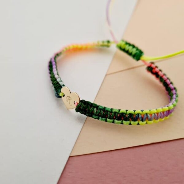 Bratara personalizata cu snur impletit multicolor – Pandantiv inima – Aur Galben 14K