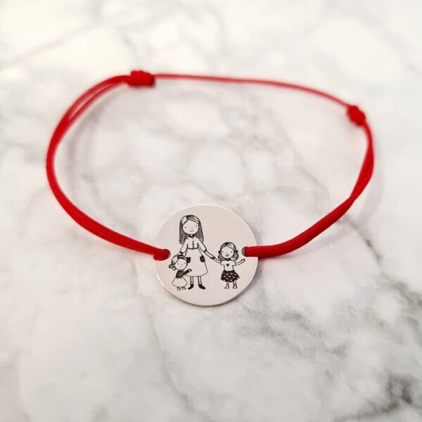 Bratara personalizata – Mama si 2 fete – Banut de 15 mm – Argint 925 – Snur reglabil