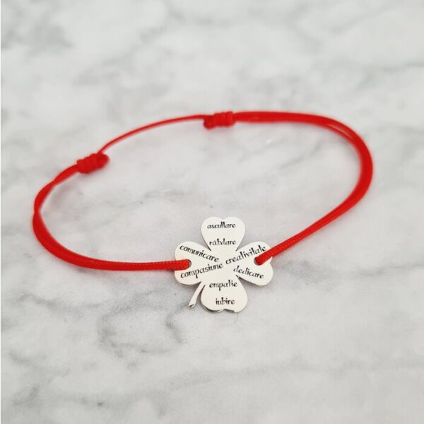 Bratara Trifoi – Calitati de Educatoare/Invatatoare – Argint 925 – Snur reglabil, diverse culori