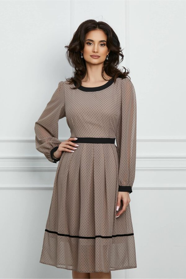 Rochie Dorina taupe cu buline si pliuri pe fusta