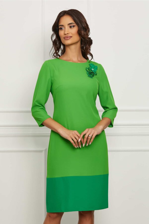 Rochie Dorina verde crud cu aplicatie florala