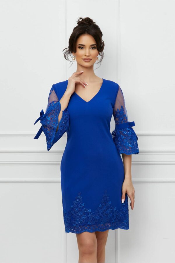 Rochie MBG albastra cu maneci din dantela evazate la baza