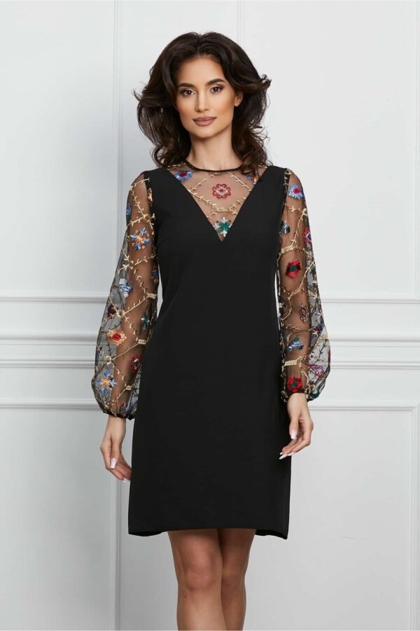 Rochie Moze neagra cu brodeire pe maneci si bust