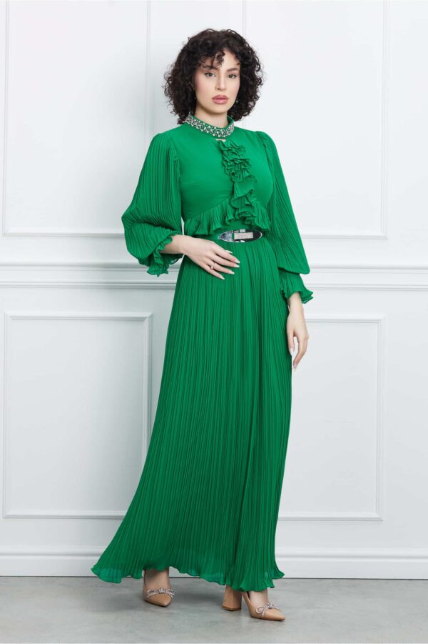 Rochie Romina lunga verde cu pliuri si curea in talie
