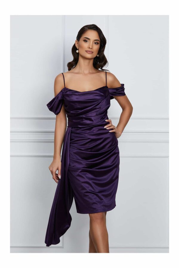 Rochie Daniela mov cu aplicatie in talie