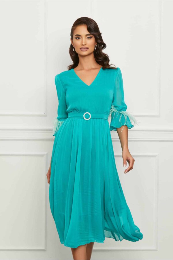 Rochie Dy Fashion turcoaz din voal cu pene la maneci