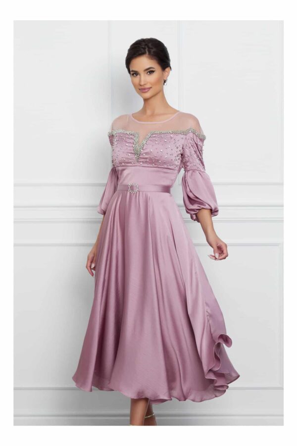Rochie Iarina roz cu strasuri la bust si curea in talie