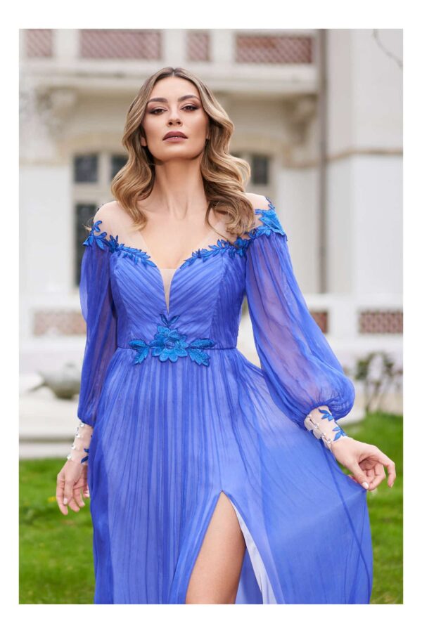 Rochie Leonard Collection lunga albastra cu tull si aplicatii florale