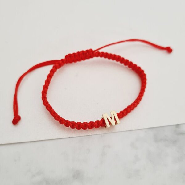 Bratara Initiala Ta pentru dama – Aur 14K – Snur rosu impletit, reglabil