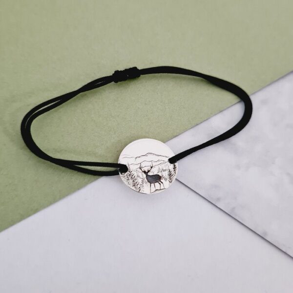 Bratara Cerb carpatin – Banut 15 mm – Argint 925 – Snur reglabil, diverse culori