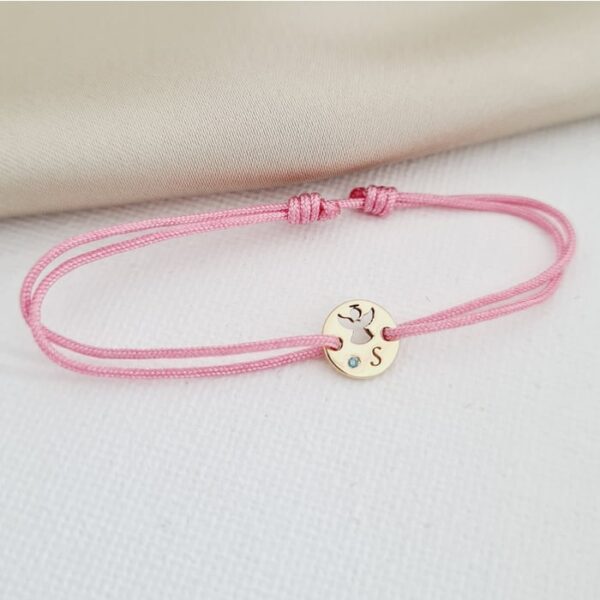 Bratara cu Diamant Natural albastru – Banut 8 mm – Inger pazitor decupat cu aripi deschise – Aur Galben 9K – Snur reglabil