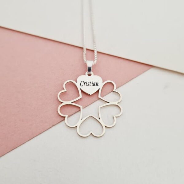 Lantisor personalizat – O stea intre inimi – Gravura 1 nume – Argint 925