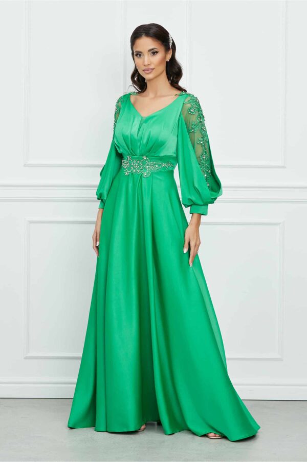 Rochie Aria lunga verde cu perle si strasuri pe maneci si in talie